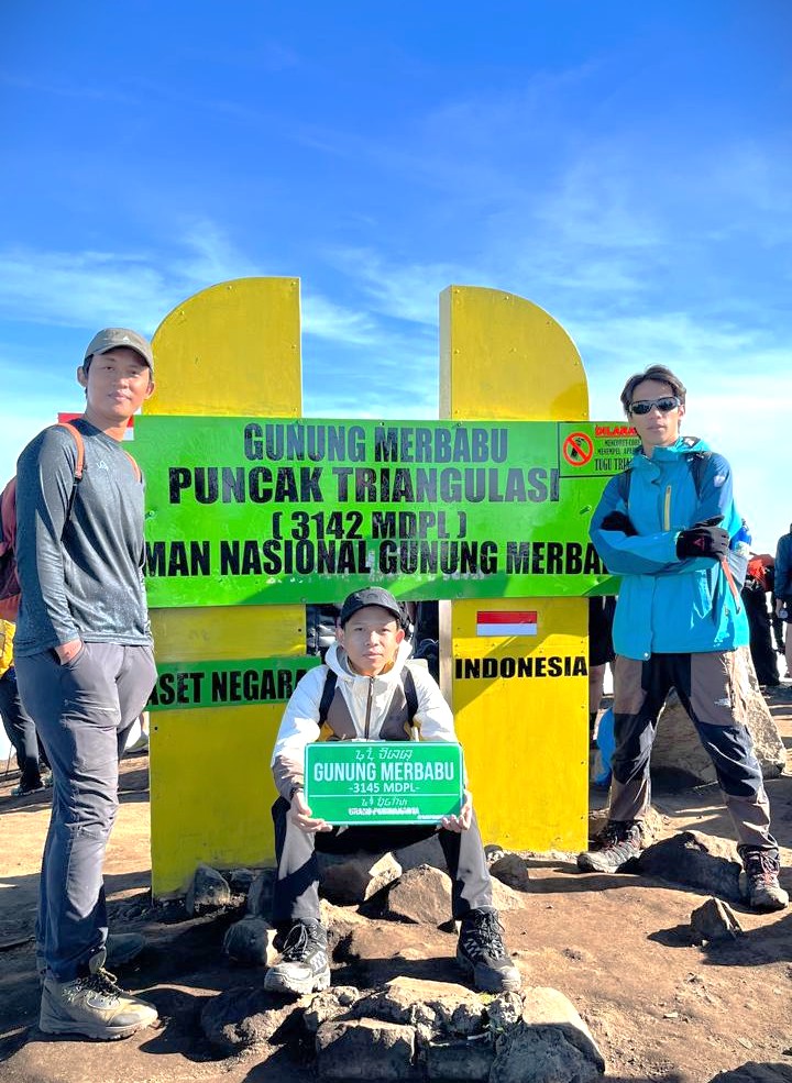 Thekelan Bukan Sembarang Trek: Drama Gocar Gaib dan Eksplorasi 6 Puncak Merbabu!